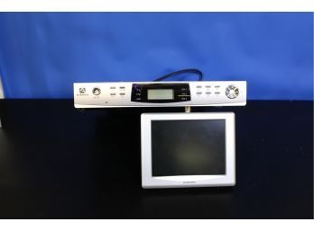 Audiovox Model VE-640 Under Counter TV