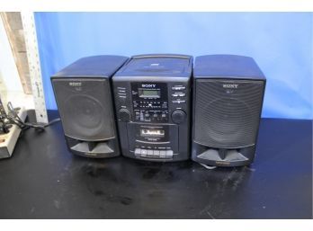 Sony Boom Box AM/FM, Cassette, CD Player With Detachable Speakers, Tested Operational, Tape Deck Intermittent