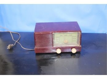 Bakelite Tube Radio, Untested