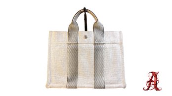 Hermes White Black Toile H Fourre-tout PM Tote Handbag