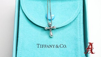 Tiffany & Co. Elsa Peretti Cross Small Necklace Pendant Silver 925 W/Box