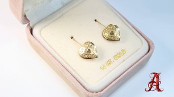 14k Yellow Gold Heart Dangle Earrings .51 Grams