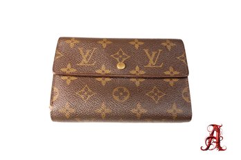 LOUIS VUITTON LV Monogram Coated Canvas Porte-Monnaie Tresor Wallet Authentic