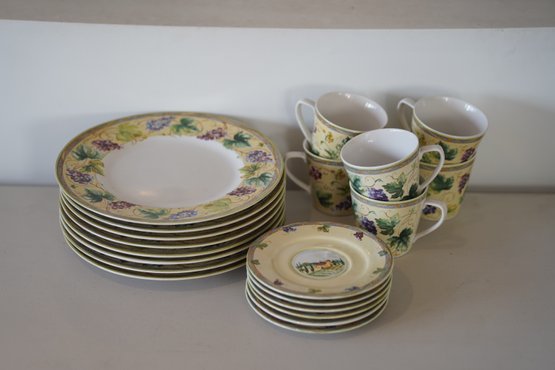 PTS International Interiors Floral Dinner Set, Complete 6 Person Set, 20 Total Pieces