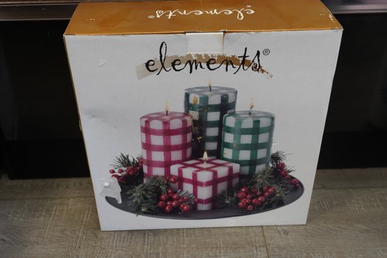 New In Box Elements Christmas Edition Candle Set