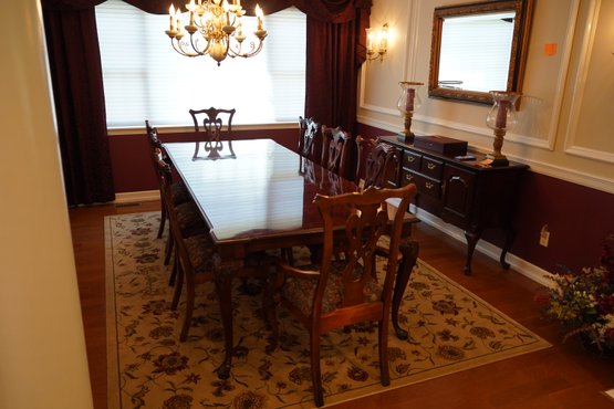 Beautiful Ethan Allen Style Wood Dining Table And Chairs