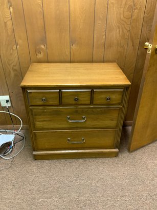 Wooden 3-drawer Dresser