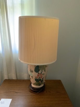 Beautiful Asian Style Floral Pattern Lamp On Wood Base