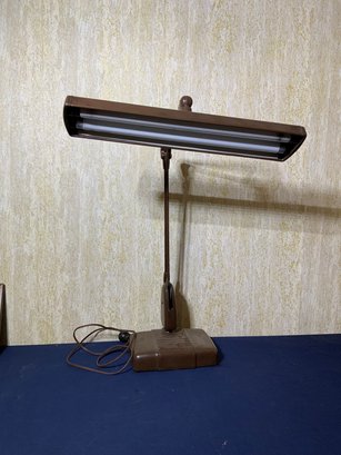 Vintage Metal Brown Color Desk Adjustable Lamp