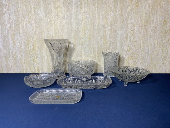 Various Sizes Of 7 Piece Assorted Crystal Item Lot-