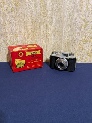 Rare: La Belle Pal 35mm Camera With Original Box