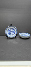 Set Of 4 Vintage Chinese Dragon Blue Scroll Dinner Plates