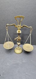 Vintage Decorative Brass Table Scale Knight Figurine