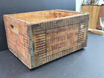 Vintage Crestwood Dairy INC Lynbrook L.I Wood Crate