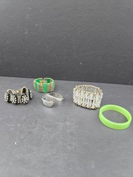 Lot Of 5 Costume Jewelry Bracelets