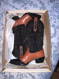 Like New, Womens Cowboy Boots