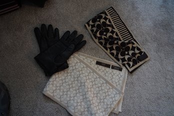 Lot Of 2 Coach Towels And Leather Women Gloves