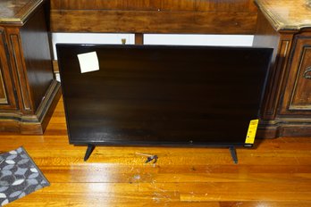 Lcd Tv Vizio '40' Working, No Remote