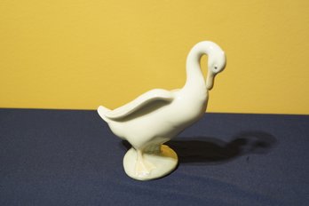 Spanish Nao Lladro Swan Figurine - Maker's Mark To Underside