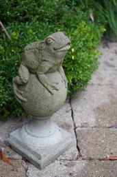 Frog On A Pillar Cement Statue (11 Inches High)