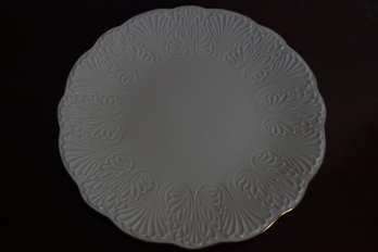 Scalloped Edged Lenox Platter With 24K Gold Detail To Rim