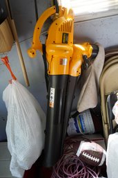 Yard-Man YMESV1300 Mulching Blower/Vacuum