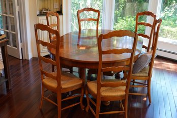 Solid Wood Antique Style Design Kitchen Table With 6 Chairs ( Read Info)