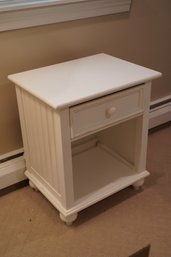 Perfect Size! Night Stand Made By Young America 1 Drawer White Color Wood Nigh-stand