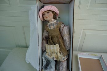 Collector Item-Ellis Island Collection Porcelain Doll By Copa Judaica, D1
