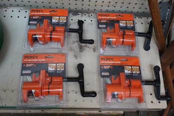 Lot Of 4 Brand New Sealed PNY 3/4' Pipe Clamp Fixture