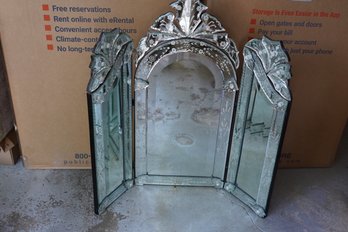 Stunning*Trifold Venetian Mirror, 29.5x29 Inches