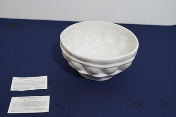 Montes Doggeti Made In Peru Ceramic Bowl