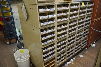 All Empty 22 Tool Organizer With Sliding Draws (Read Info)