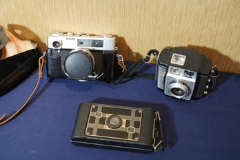 Lot Of 3 Vintage Cameras