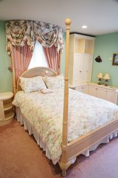 Beautiful Solid Wood Queen Size Bed Frame With Tall Corner Poles