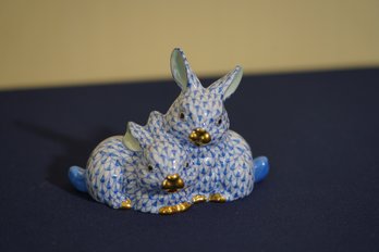 Beautiful Herend Blue Fishnet Porcelain Rabbits Cuddling Small Figurine