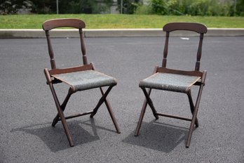 Set Of 2 Antique Wood Folding Chairs With Needlepoint Style Cushion