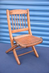 Antique Wood Foldable Kids Chair