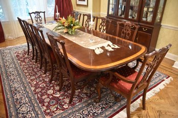 Exquisite Ethan Allen 18th Century Mahogany Double Pedestal Dining Table With 10 Chairs & Pads
