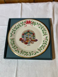 Vintage 1995 Lenox Annual Holiday Collector's Plate With Box
