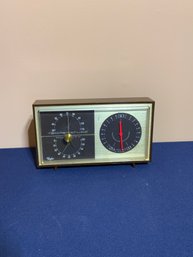 Vintage Taylor Instruments Desktop Temperature Barometer