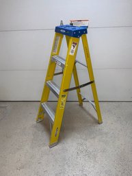 Werner 4 Ft Ladder , 250 Lb Weight Limit