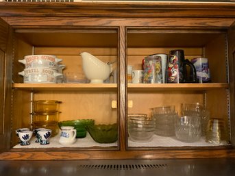 Two Shelves Of Kitchenware, Includes Pyrex Bowls, Green Glass Bowls, Soup Bowls & Glasses  & Mugs -  Lot K3
