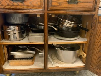 Two Shelves Of Quality Pots & Pans / Kitchenware - Includes Ninja Brand Cookware K7