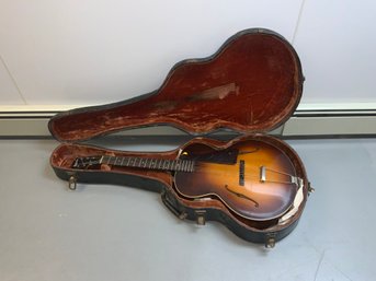 Beautiful Vintage Gibson Acoustic Guitar With Case