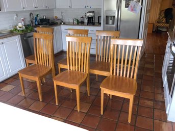 Set Of 6 Light Wood Spindle Back Dining Chairs