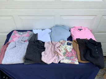Lot Of Women Turtle Neck Sweaters Includes Ralph Lauren And DKNY