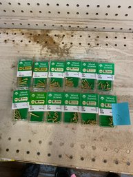 Lot Of 12 New Packs Of Wood Screws (s7)