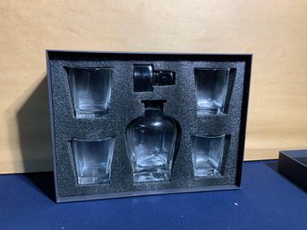 Ex Trade Platinum Glass Decanter  Glasses Set In Box