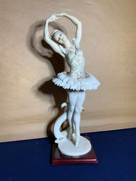 Florence  Original Giuseppe Armani Limited Edition Porcelain Ballerina With Swan